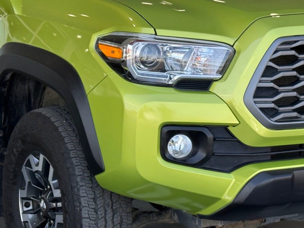 Certified 2023 Toyota Tacoma TRD Off-Road image 10