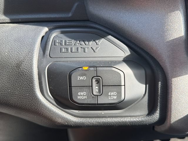 Used 2025 RAM 2500 Tradesman w/ Chrome Appearance Group AWD/4WD image 19