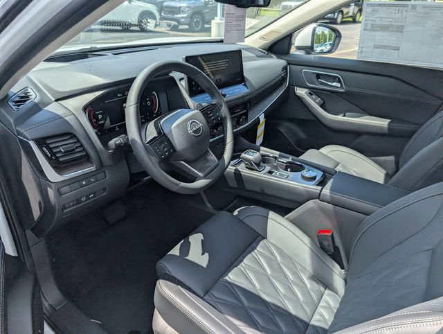 New 2026 Nissan Rogue Platinum w/ Platinum Premium Package AWD/4WD image 13