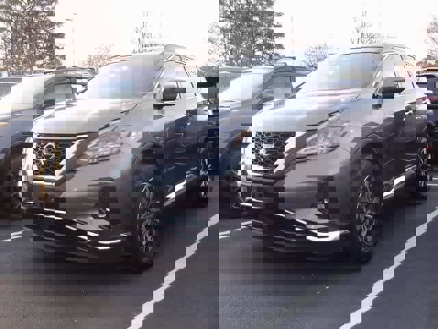 Used 2023 Nissan Murano SV