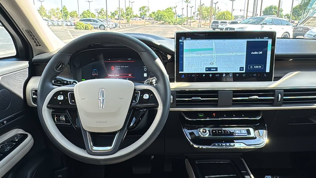 New 2025 Lincoln Corsair Grand Touring w/ Equipment Group 301A AWD/4WD image 5
