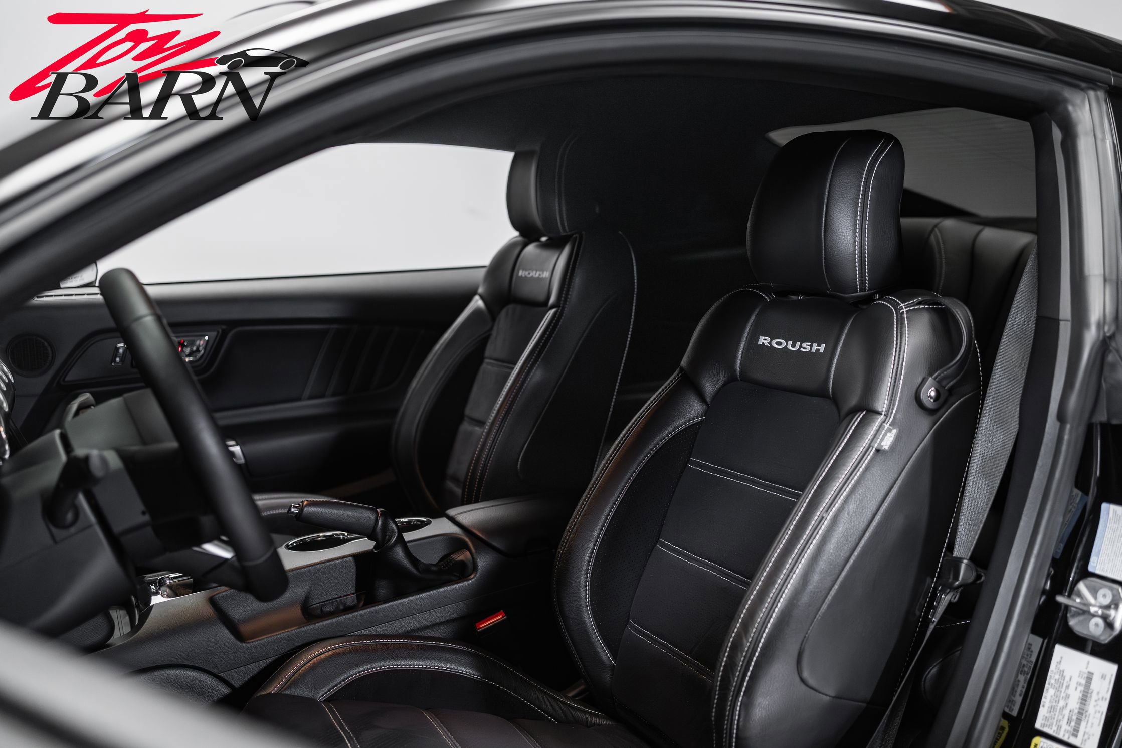 Used 2016 Ford Mustang GT Premium w/ GT Performance Package RWD image 23