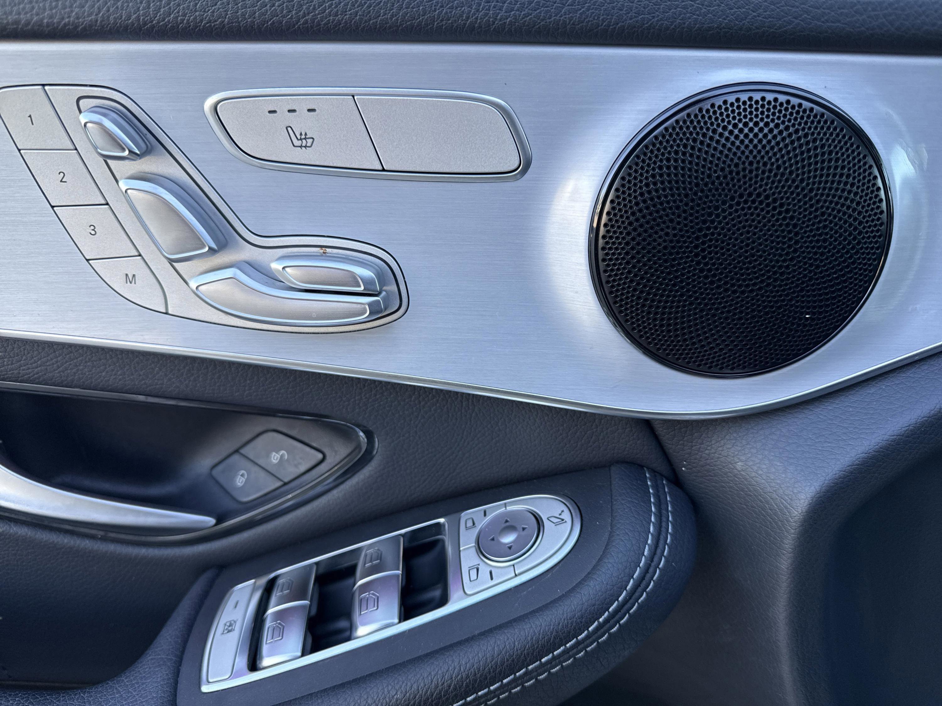 Certified 2022 Mercedes-Benz GLC 300 image 47