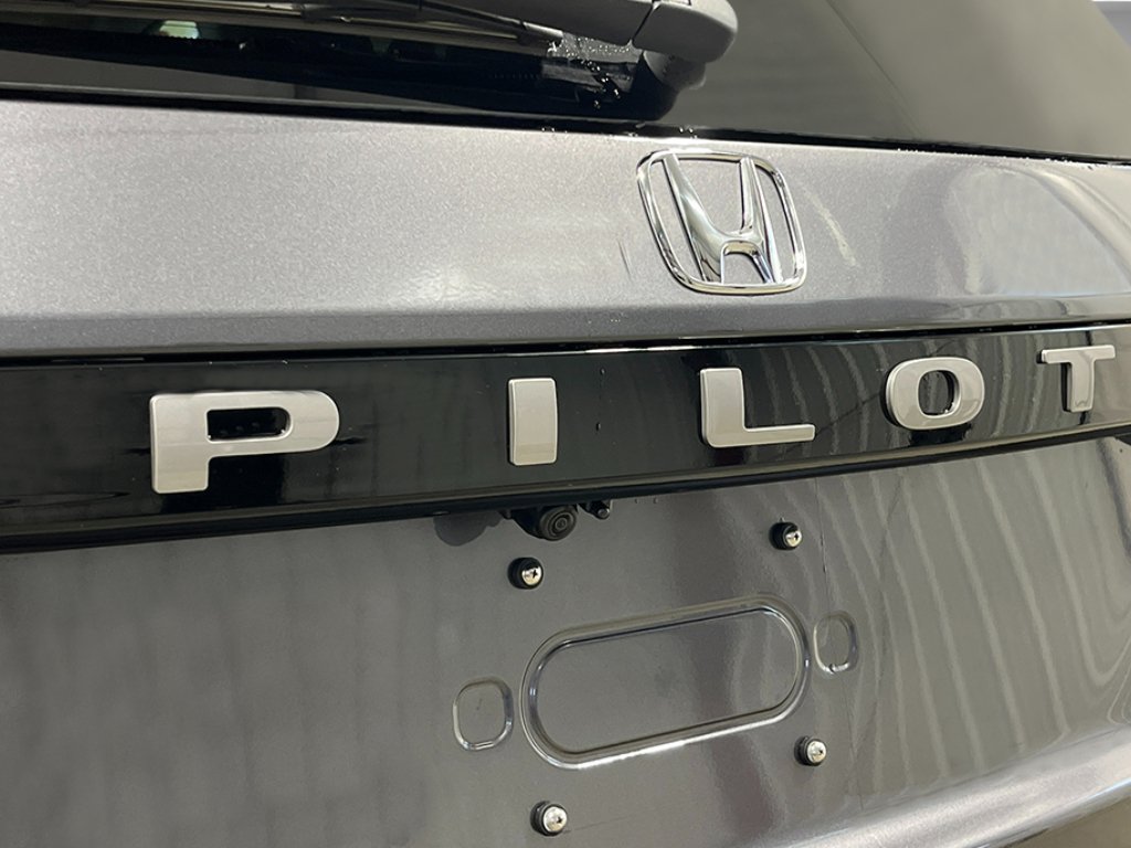 New 2026 Honda Pilot Elite image 8