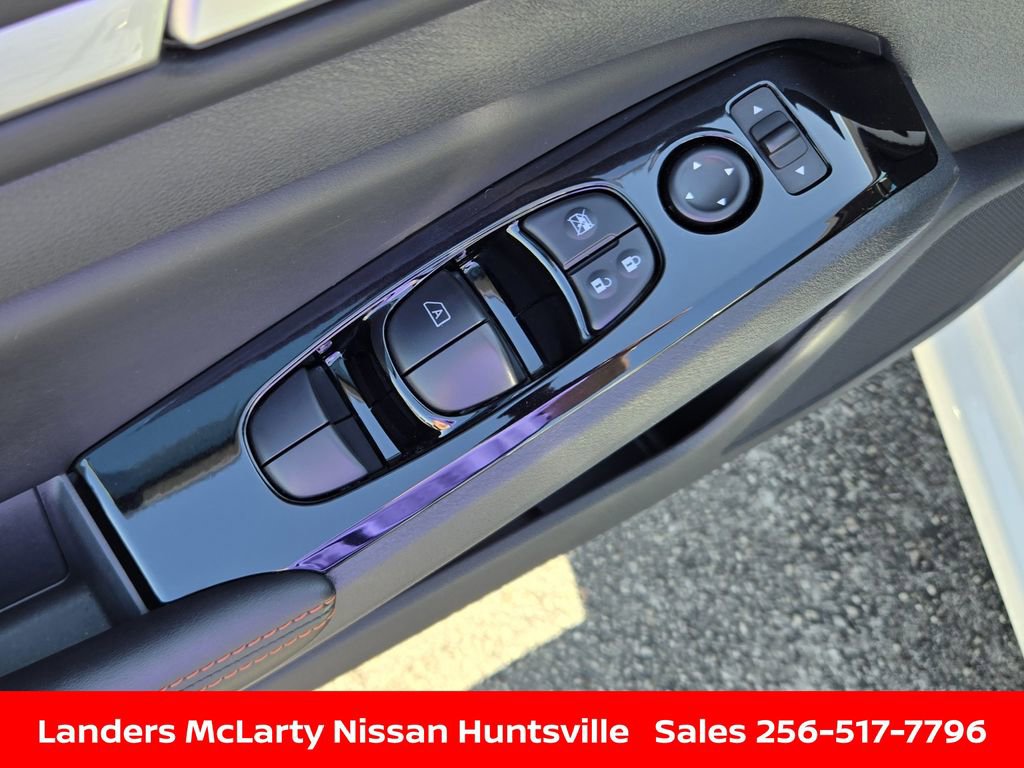 Used 2025 Nissan Altima 2.5 SR image 21