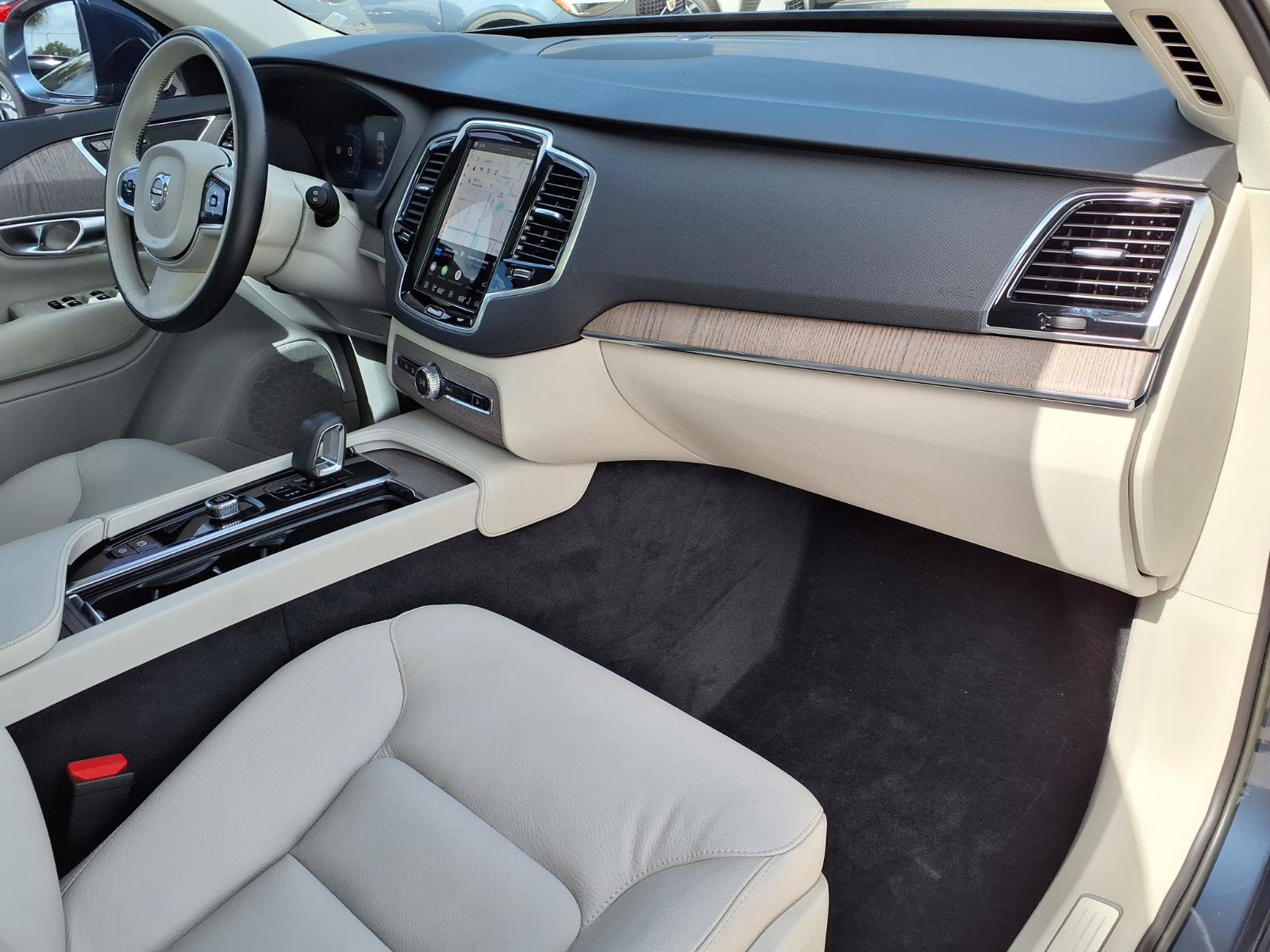 Certified 2023 Volvo XC90 B6 Plus AWD/4WD image 10