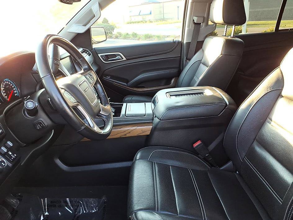 Used 2020 GMC Yukon Denali AWD/4WD image 16