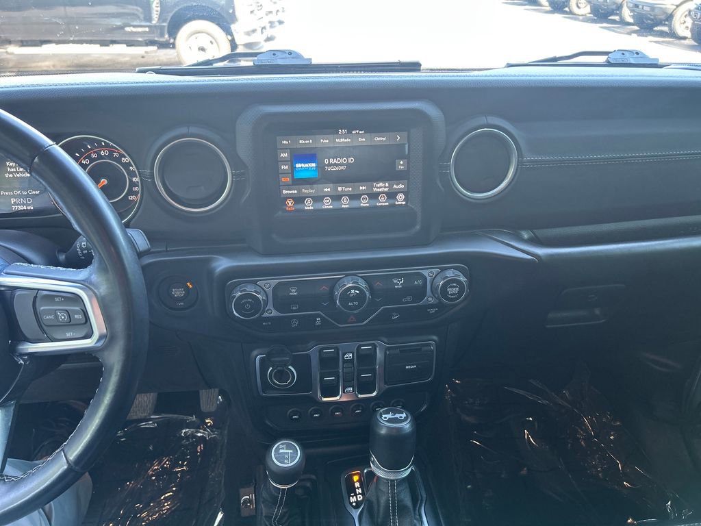 Used 2020 Jeep Wrangler Unlimited Sahara w/ LED Lighting Group AWD/4WD image 22