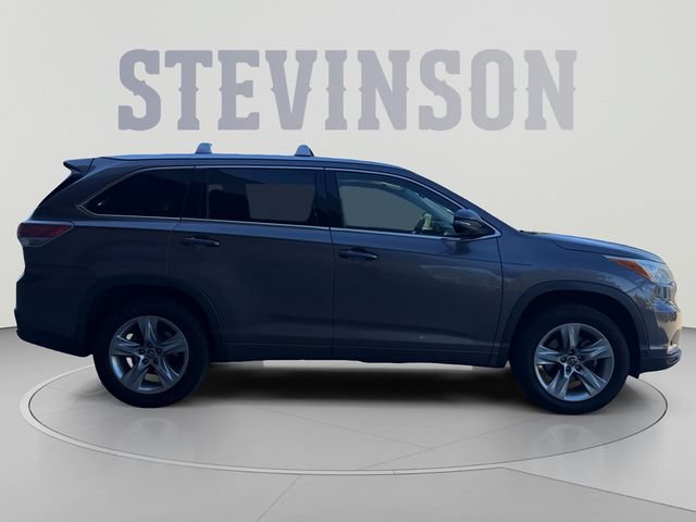 Used 2016 Toyota Highlander Limited FWD image 6