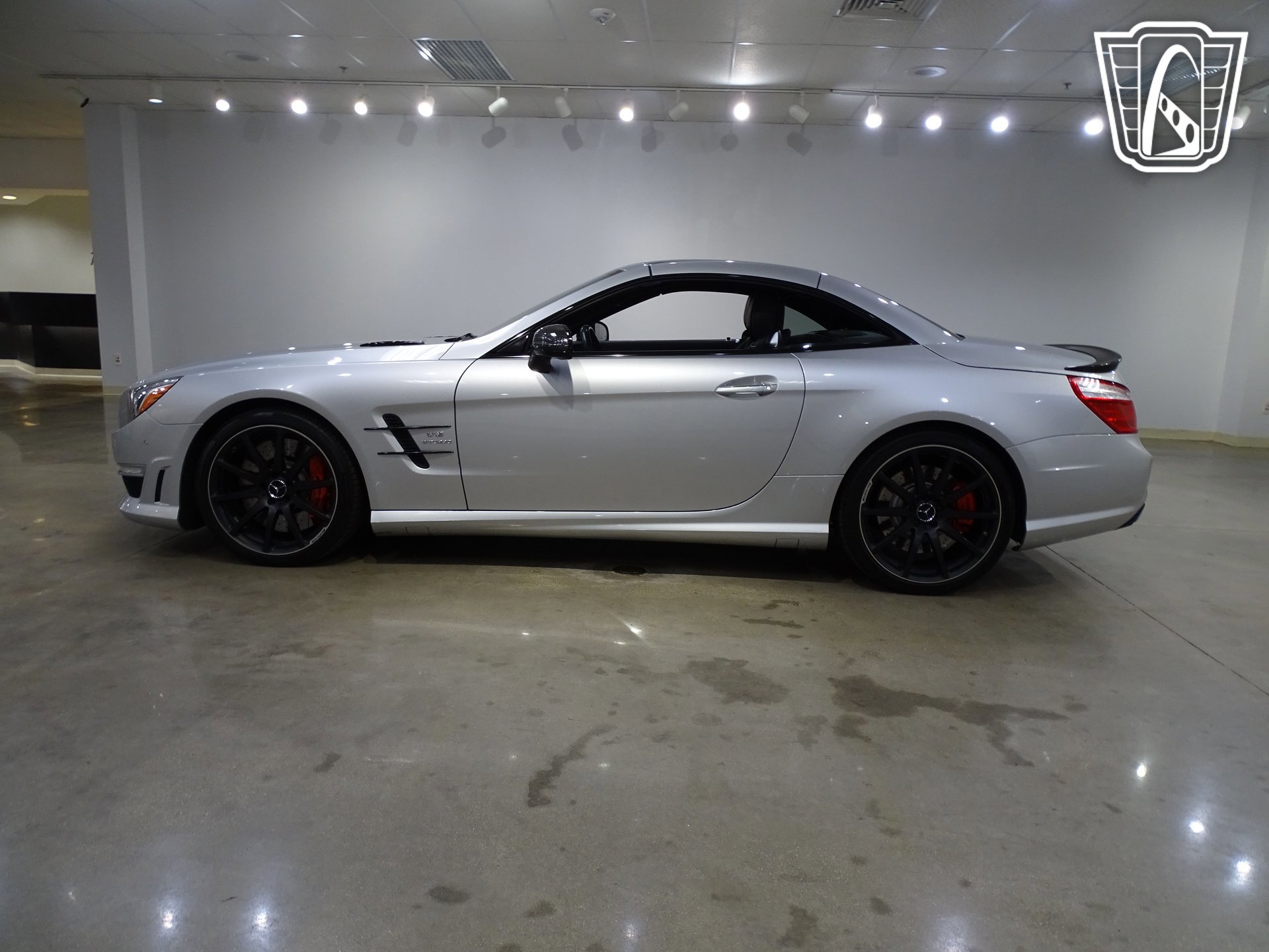 Used 2015 Mercedes-Benz SL 63 AMG image 6