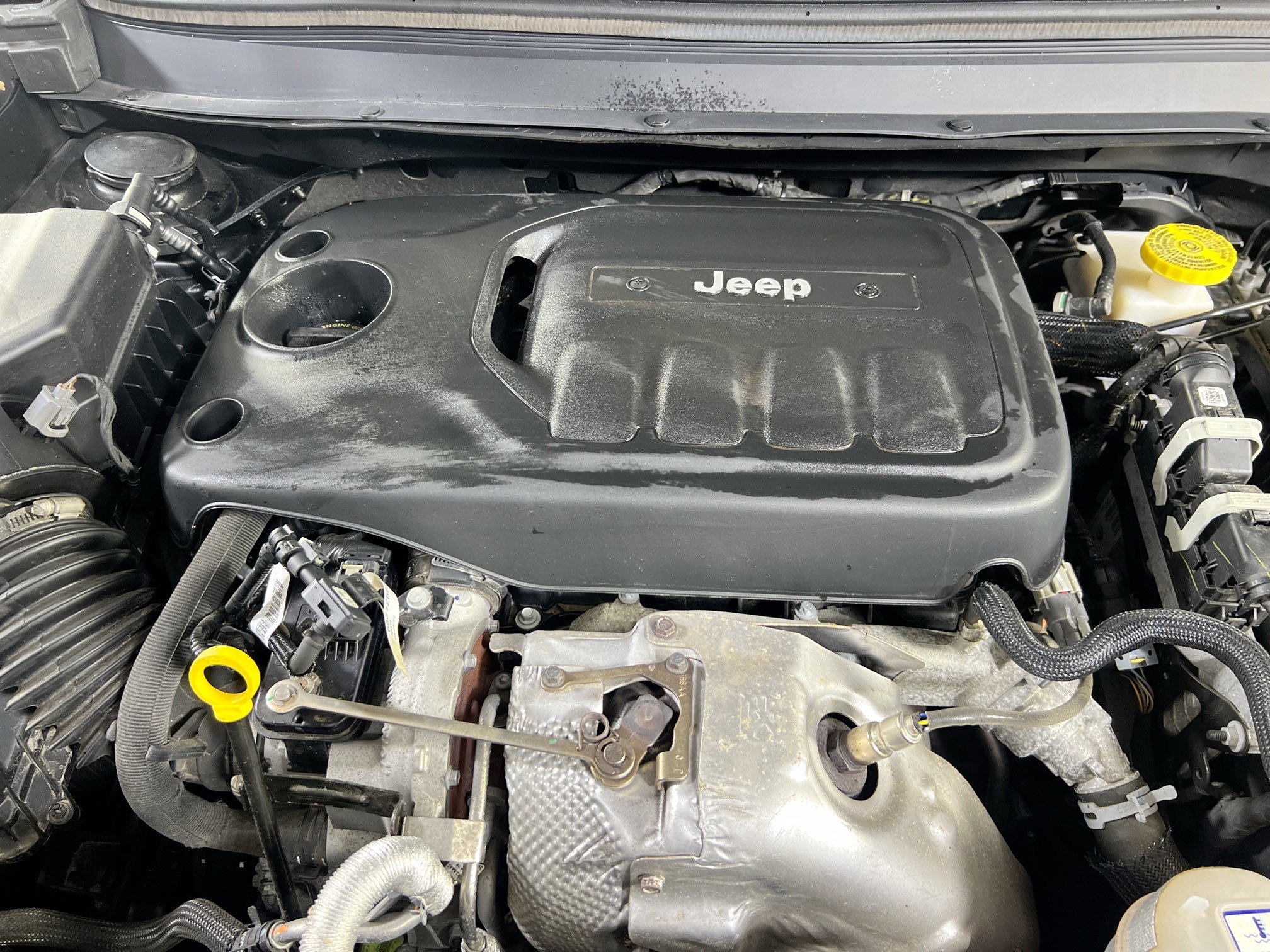 Used 2022 Jeep Cherokee Limited image 29