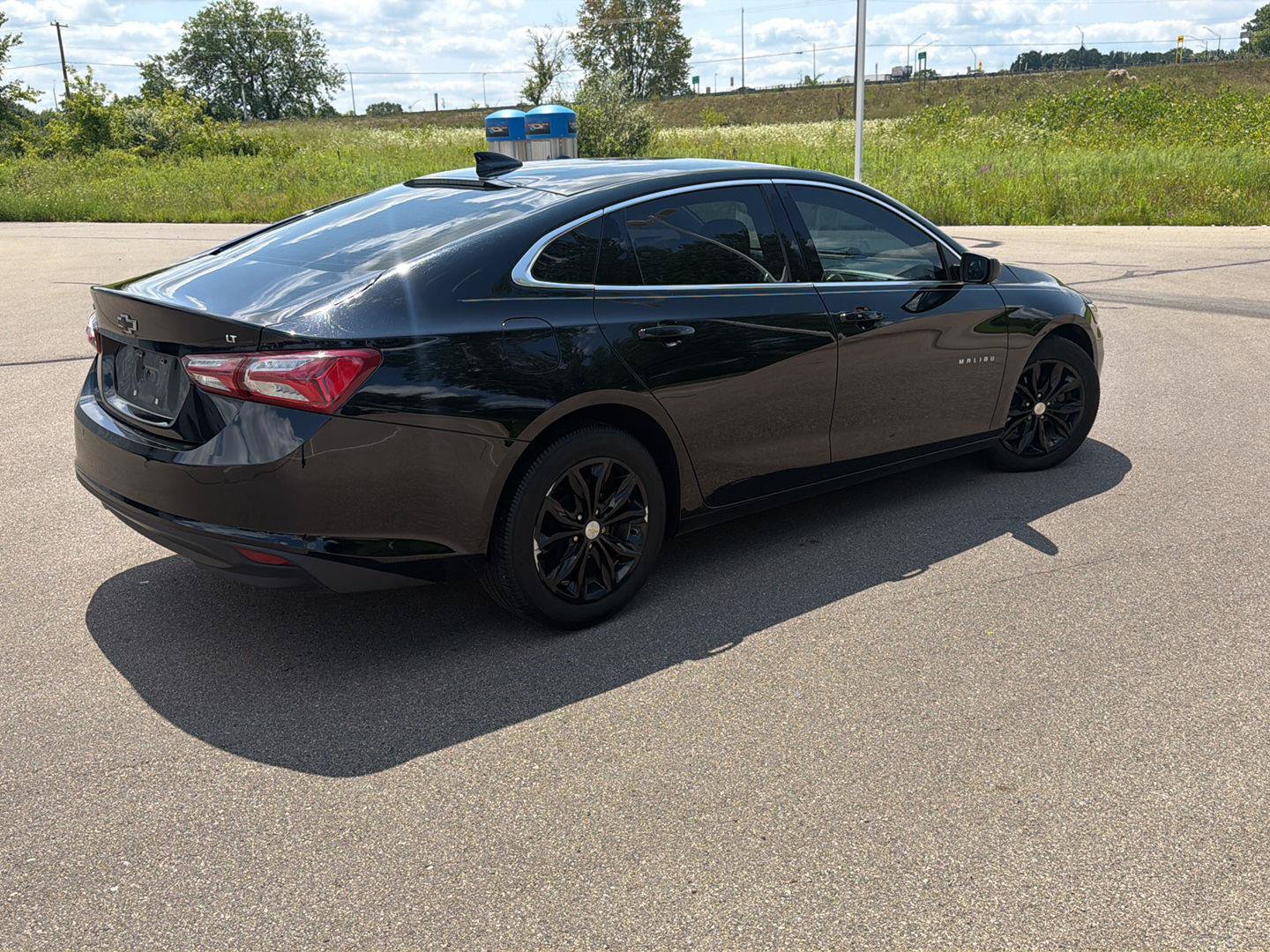 Used 2019 Chevrolet Malibu LT w/ Driver Confidence Package FWD image 5