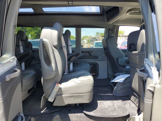 New 2026 GMC Savana 2500 Extended w/ Driver Convenience Package RWD image 11