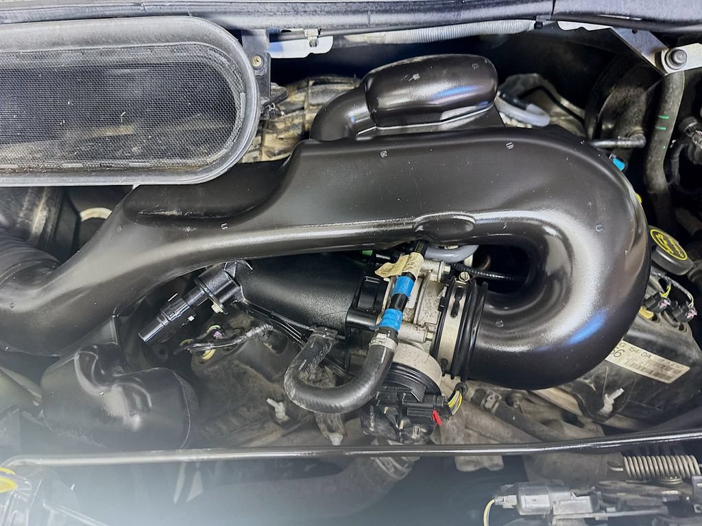 Used 2018 Ford Transit 150 XL RWD image 36