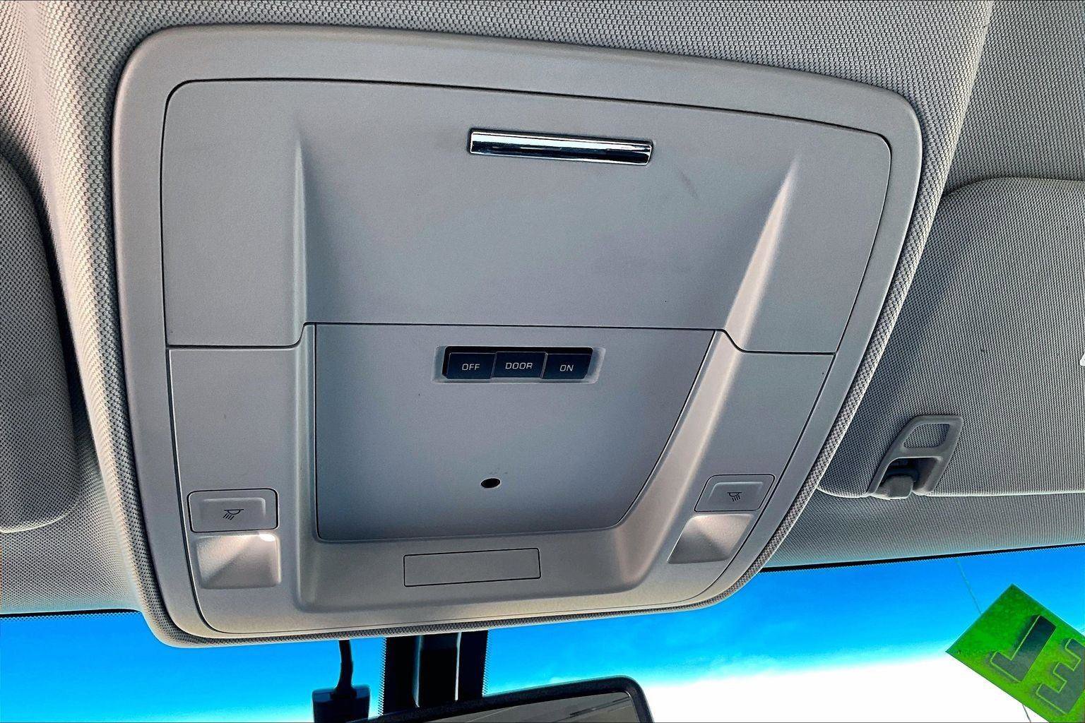 Used 2018 Chevrolet Silverado 2500 LT w/ Z71 Package, Off-Road image 33