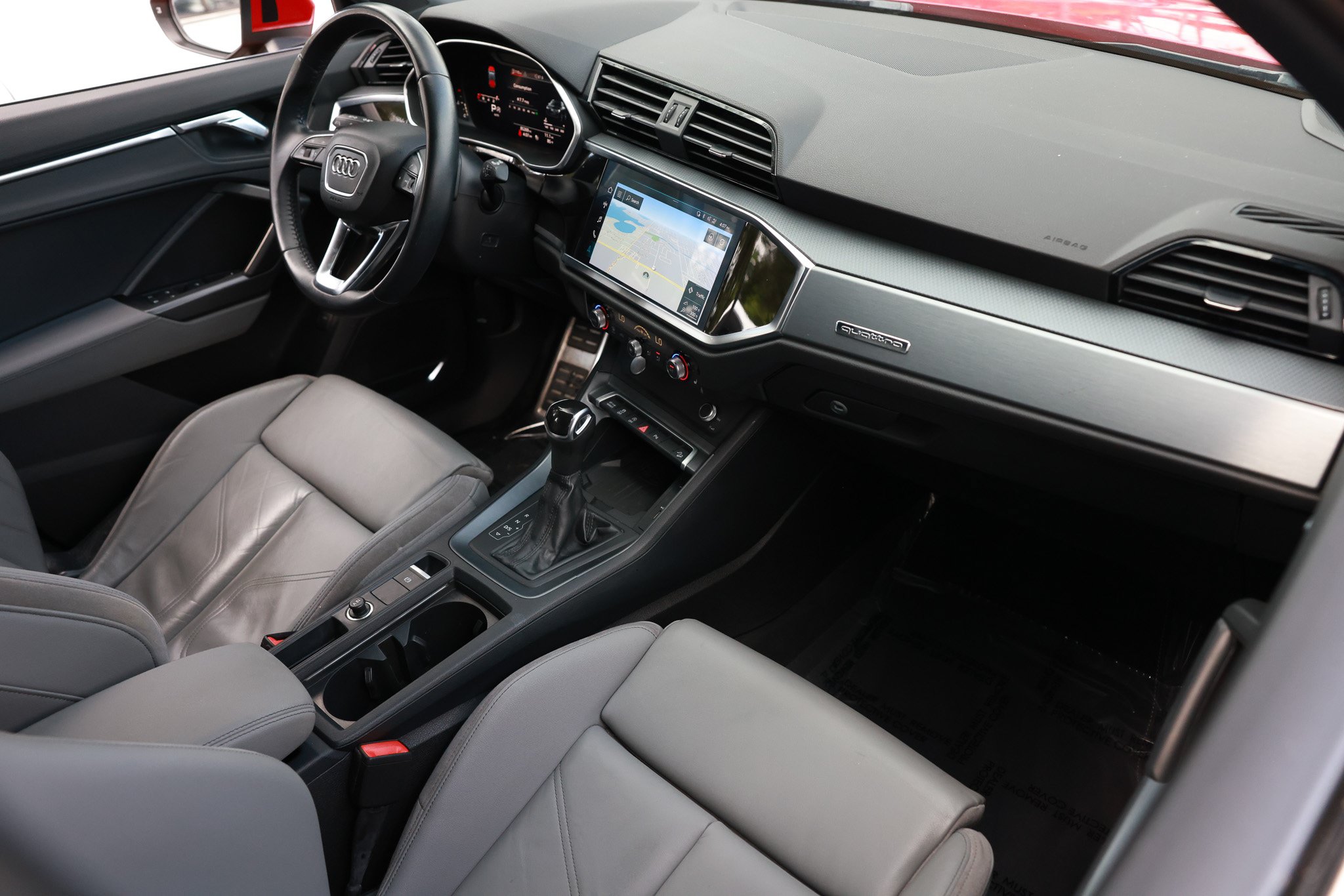Used 2020 Audi Q3 2.0T Premium Plus w/ Premium Plus Package AWD/4WD image 20