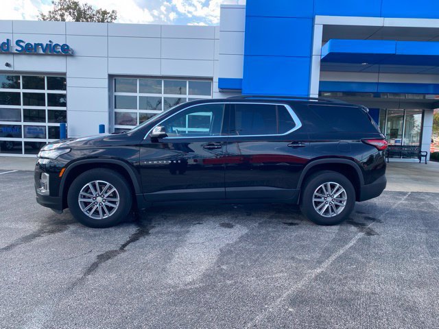 Used 2023 Chevrolet Traverse LT AWD/4WD image 2