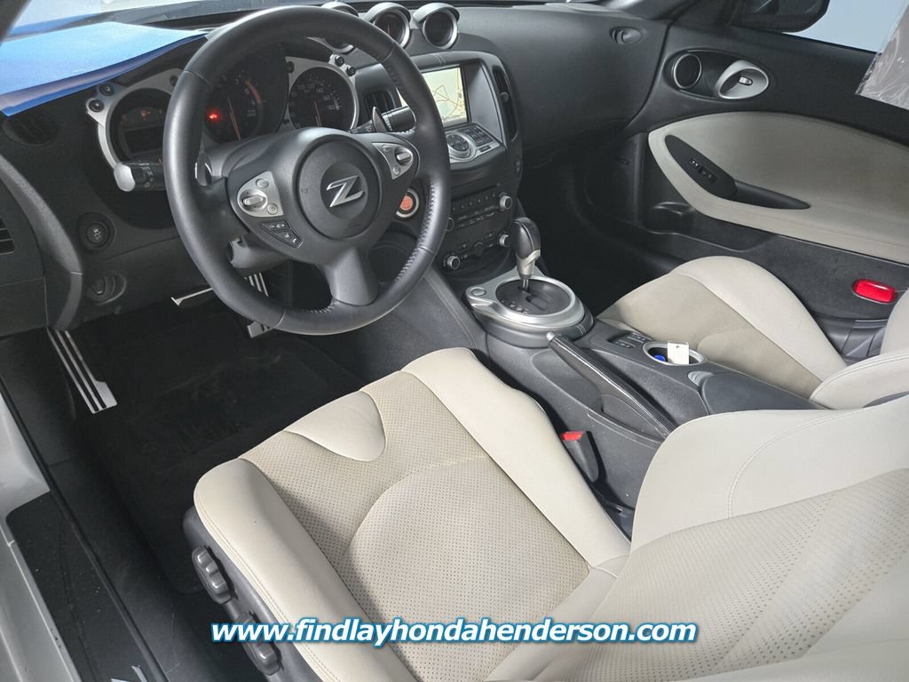 Used 2013 Nissan 370Z Touring w/ Sport Pkg RWD image 15