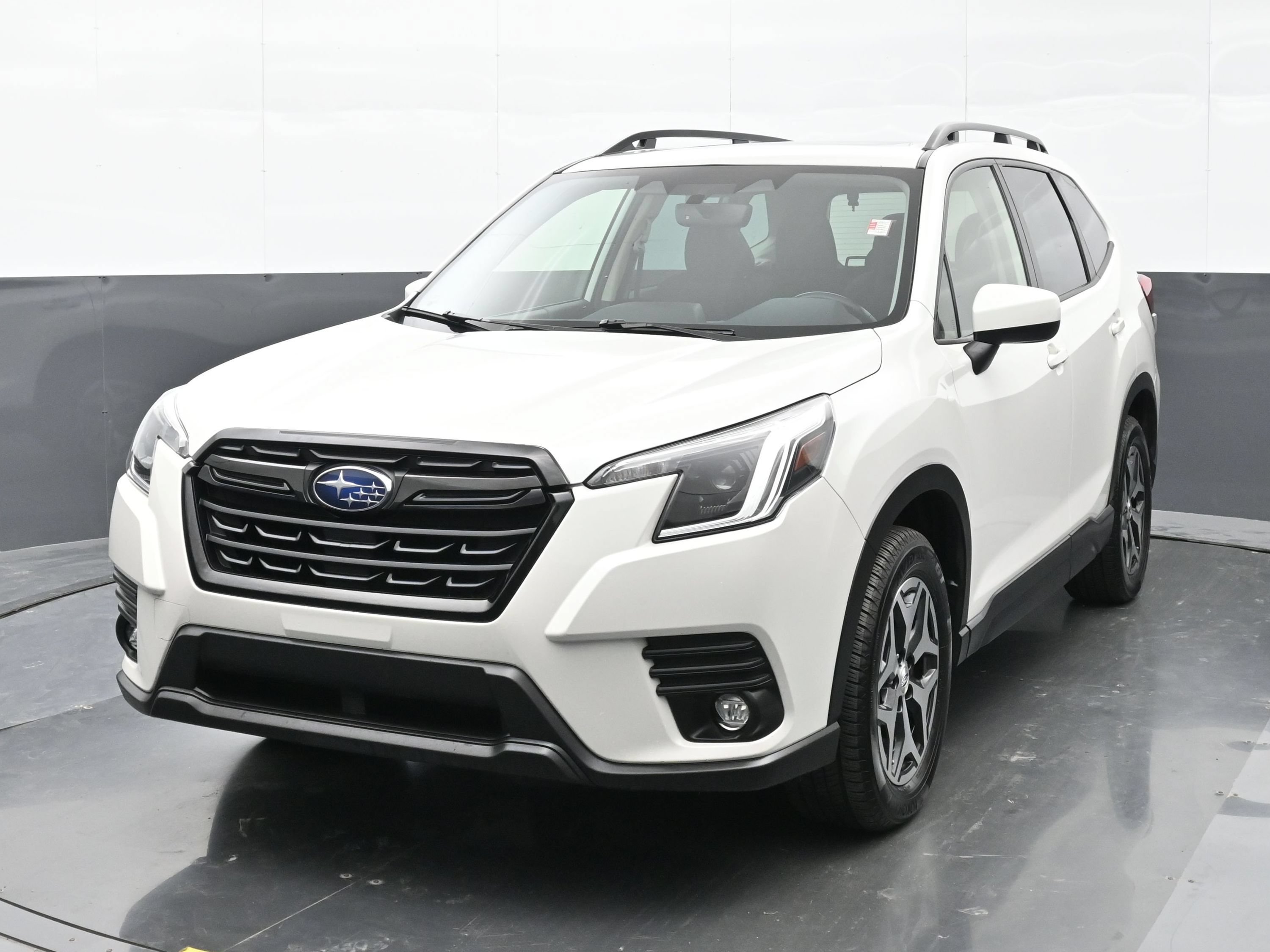 Used 2024 Subaru Forester Premium AWD/4WD image 5