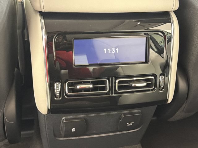 New 2026 Lincoln Aviator AWD image 22