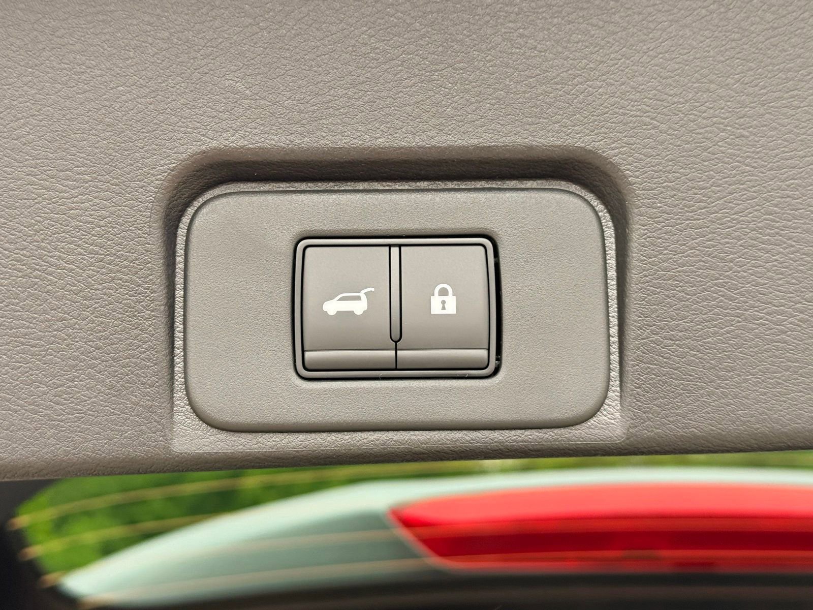 Certified 2026 Nissan Rogue SV AWD/4WD image 35