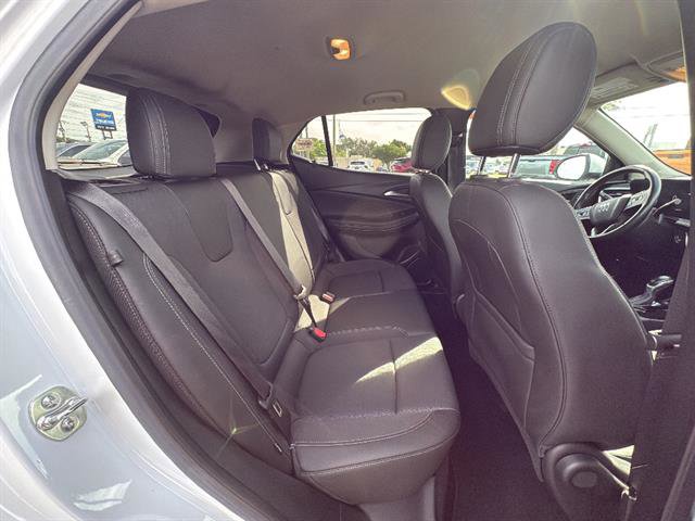 Used 2024 Buick Encore GX Preferred image 15