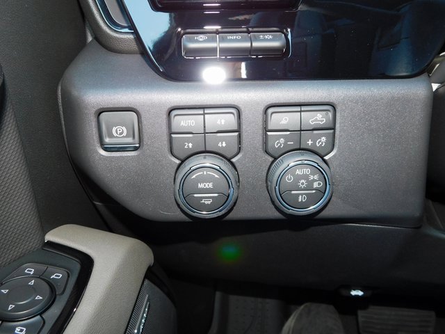 New 2026 Chevrolet Silverado 1500 ZR2 image 30