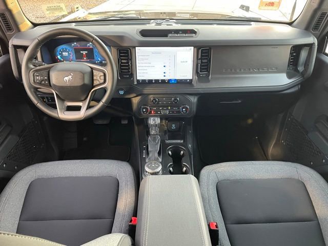 Used 2025 Ford Bronco Big Bend image 10