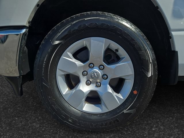 Used 2023 RAM 1500 Big Horn AWD/4WD image 4