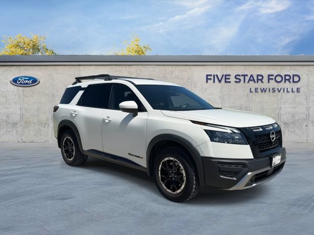Used 2024 Nissan Pathfinder Rock Creek AWD/4WD image 2