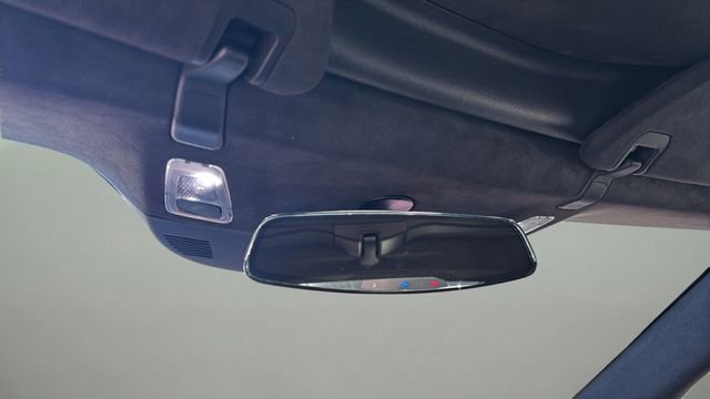 Used 2016 Chevrolet Corvette Z06 w/ 3LZ Preferred Equipment Group image 26