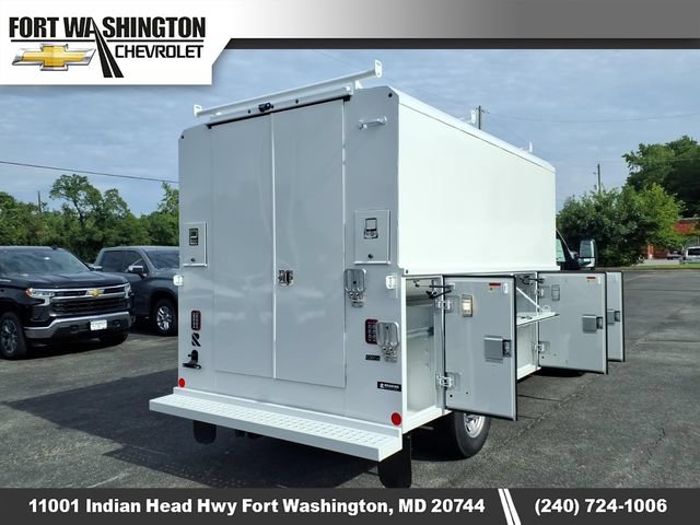 New 2026 Chevrolet Express 3500 w/ Power Convenience Package RWD image 4