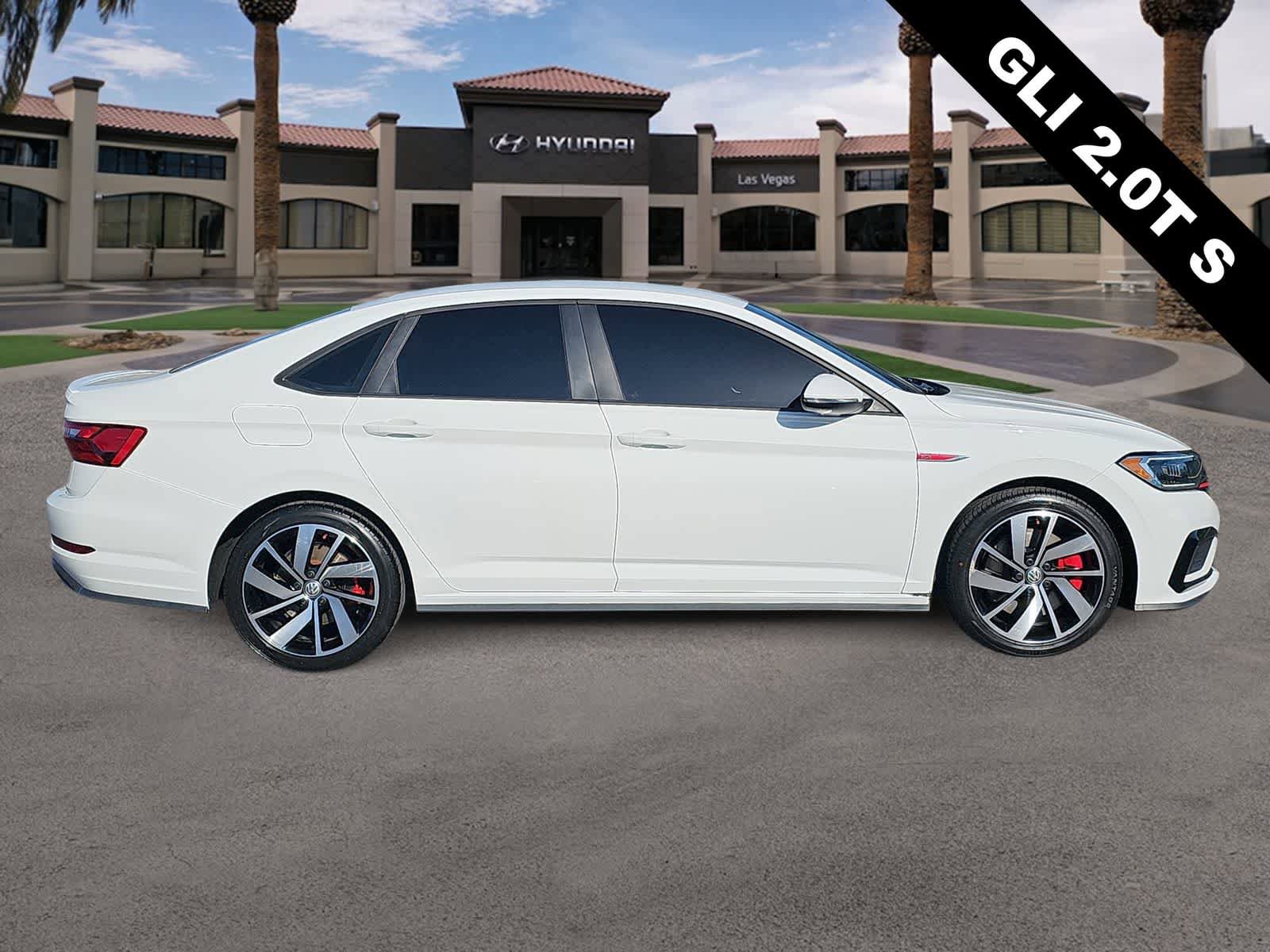 Used 2021 Volkswagen Jetta GLI FWD image 9