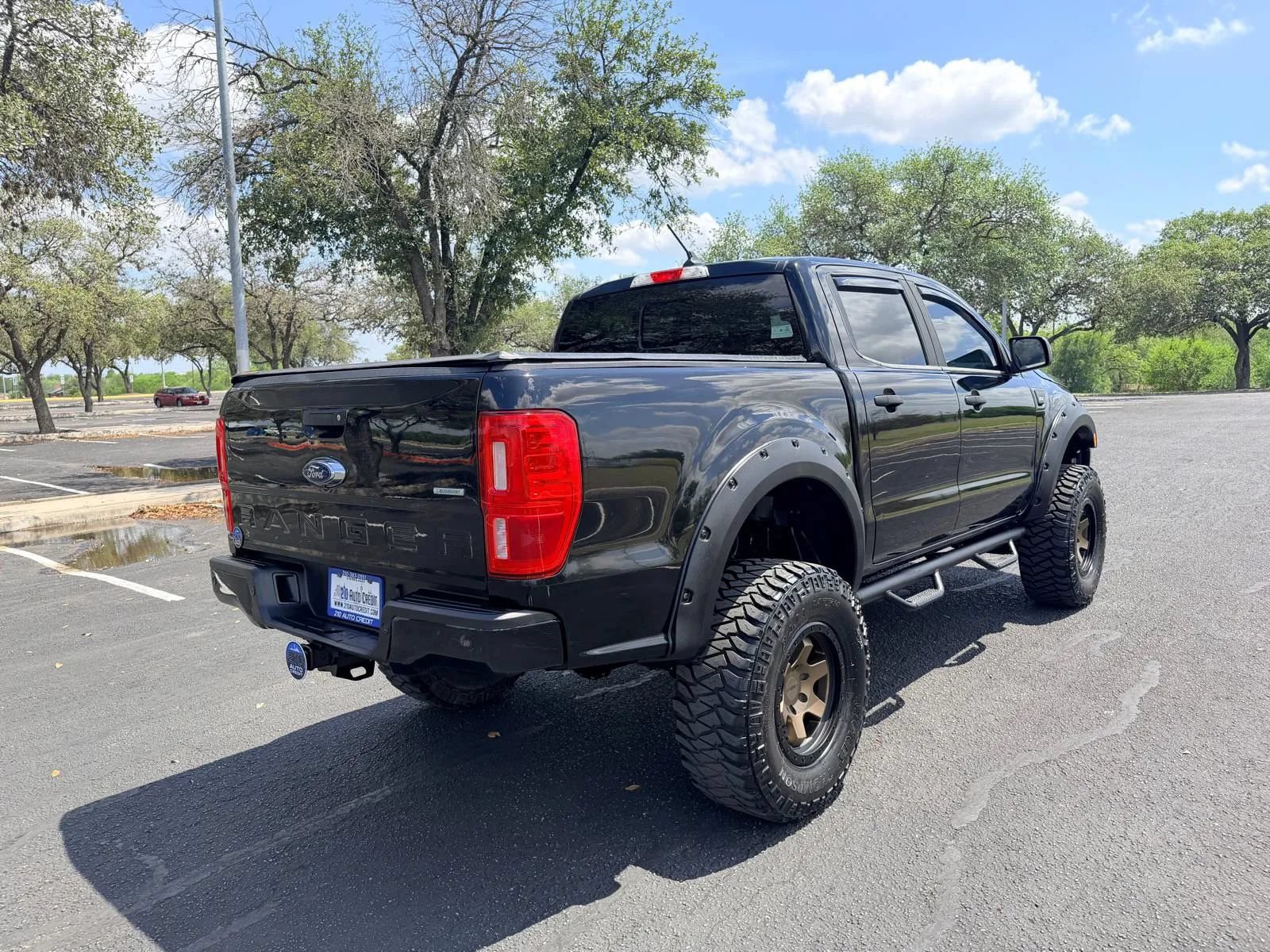 Used 2019 Ford Ranger XLT w/ Equipment Group 302A Luxury AWD/4WD image 7