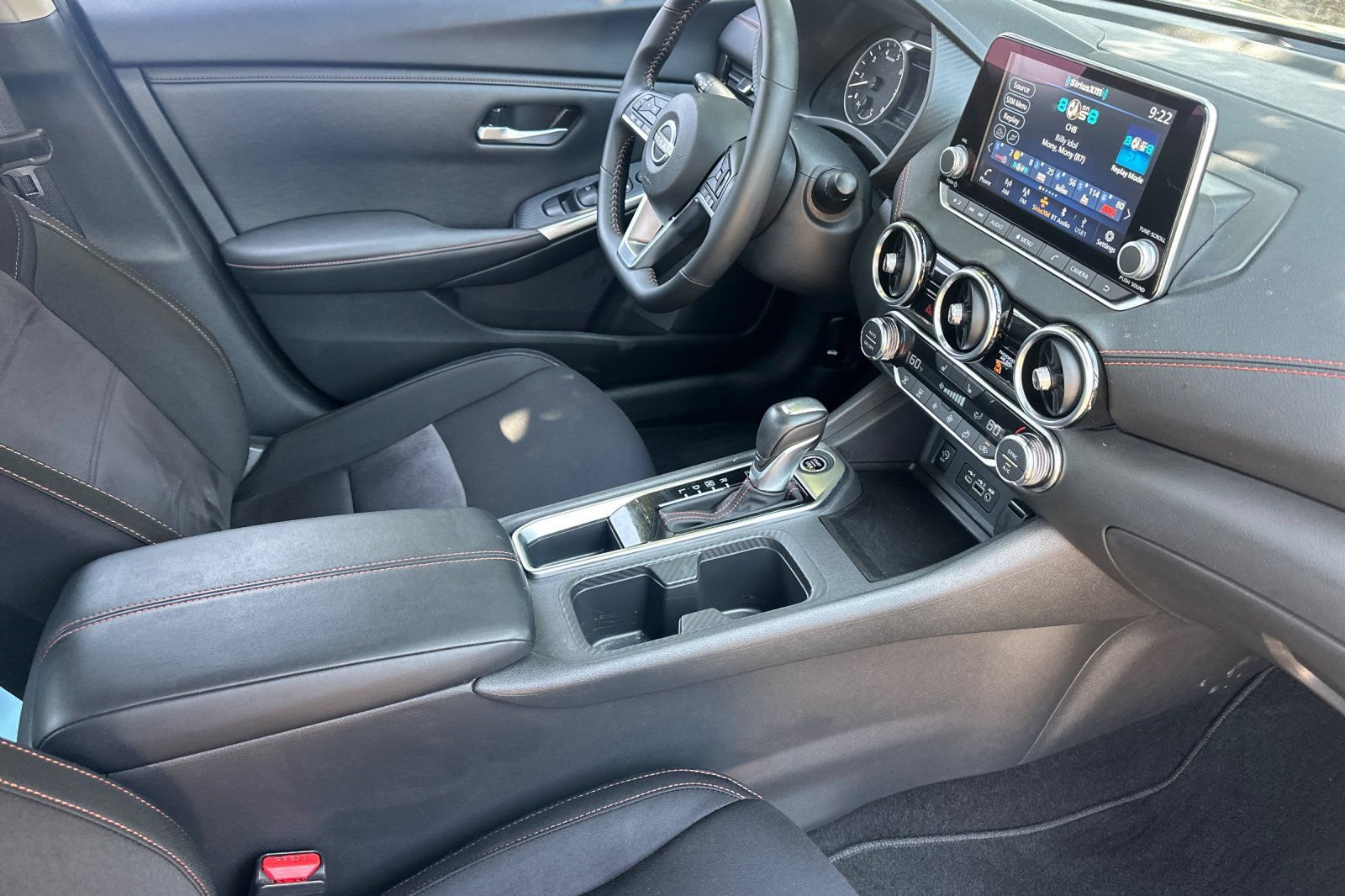 Used 2025 Nissan Sentra SR w/ Trunk Package FWD image 19