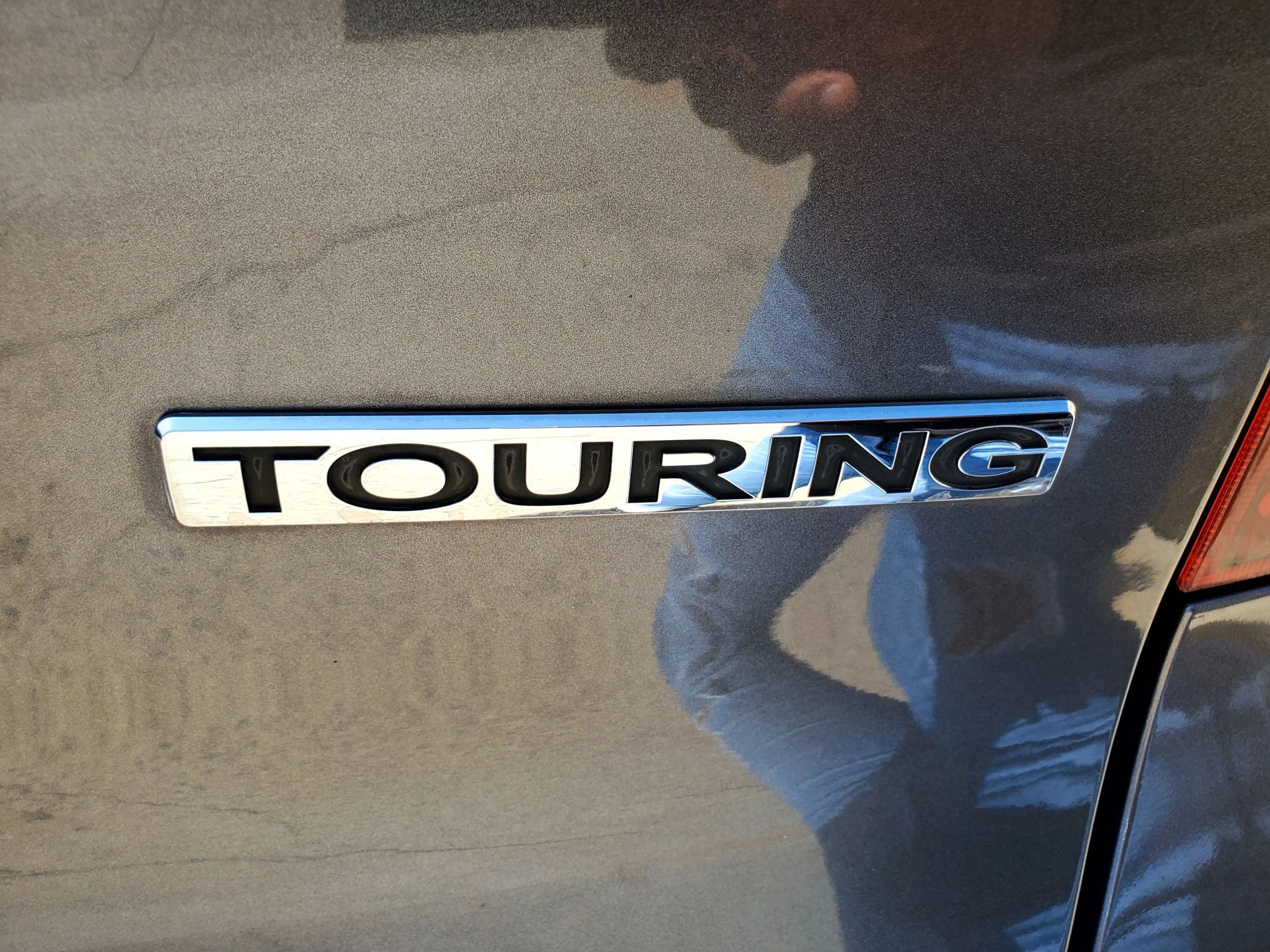 Used 2016 Honda Pilot Touring image 10