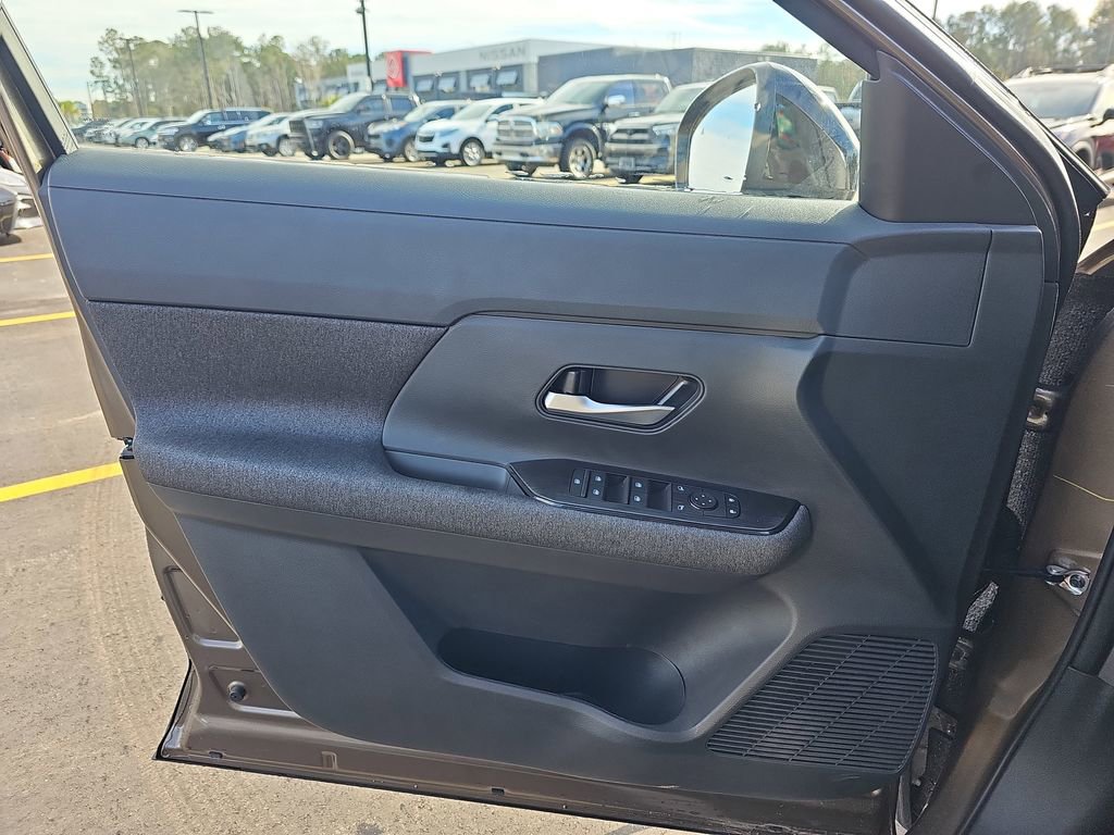 New 2026 Nissan Kicks SV w/ SV Premium Package FWD image 29