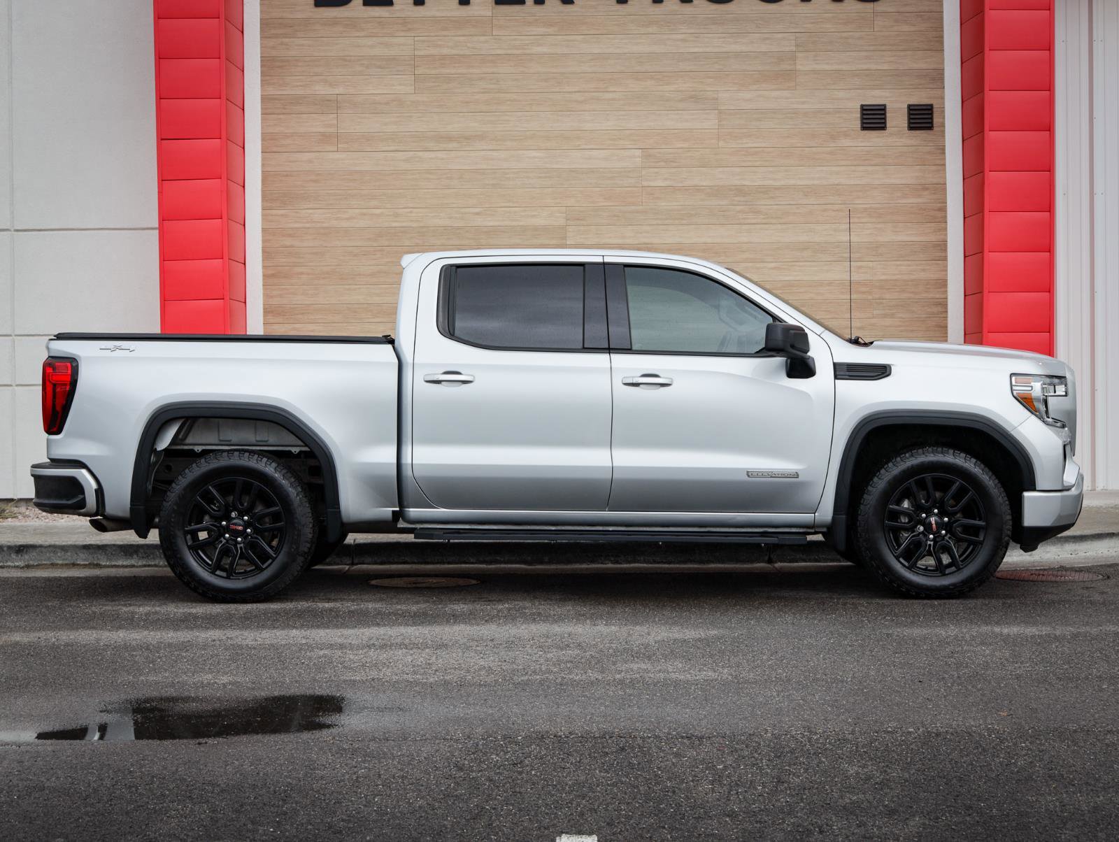 Used 2020 GMC Sierra 1500 Elevation AWD/4WD image 2