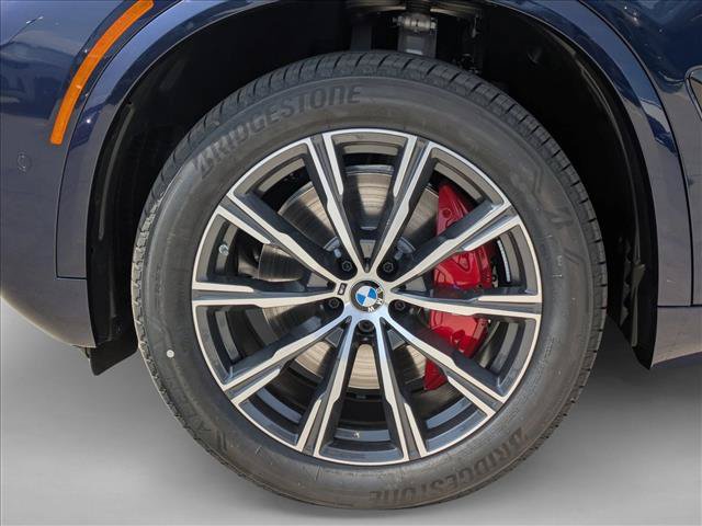 Used 2026 BMW X5 xDrive40i w/ M Sport Package AWD/4WD image 10