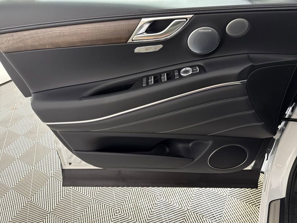 New 2026 Genesis GV80 3.5T Advanced image 12