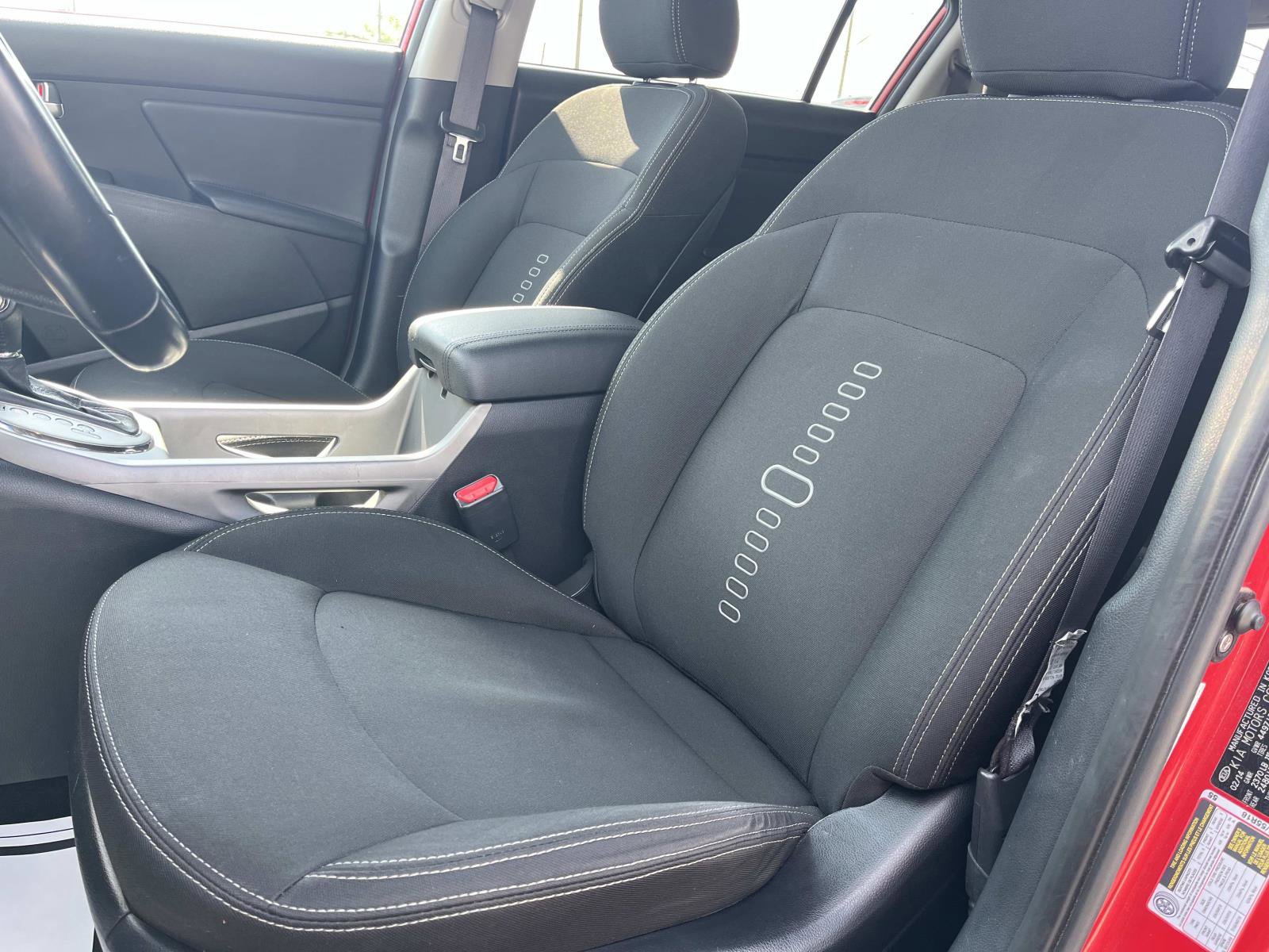 Used 2014 Kia Sportage EX image 30