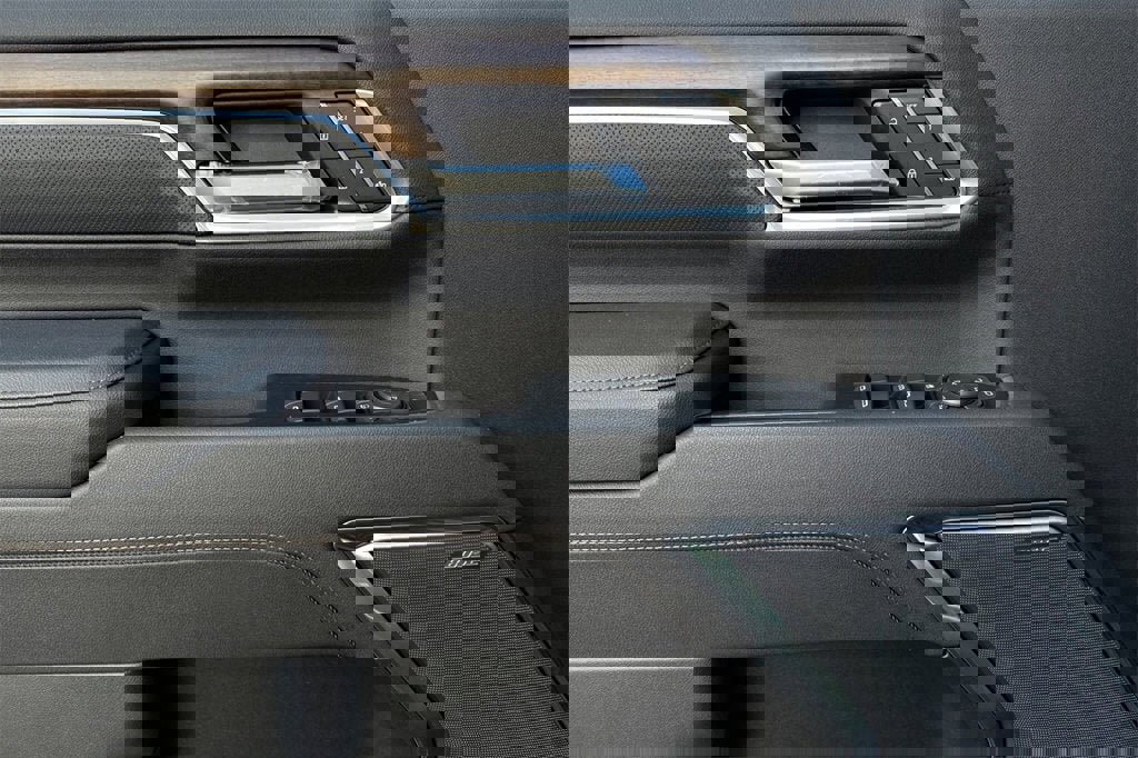 New 2025 Chevrolet Silverado 2500 High Country w/ High Country Premium Package image 11