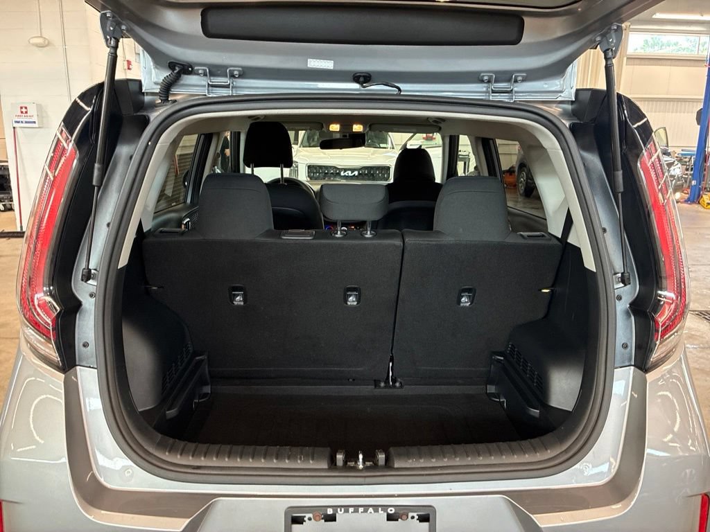 Certified 2023 Kia Soul LX w/ Option Group 015 FWD image 24