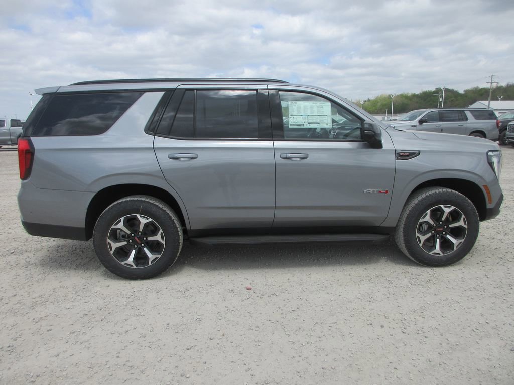 New 2026 GMC Yukon AT4 AWD/4WD image 3