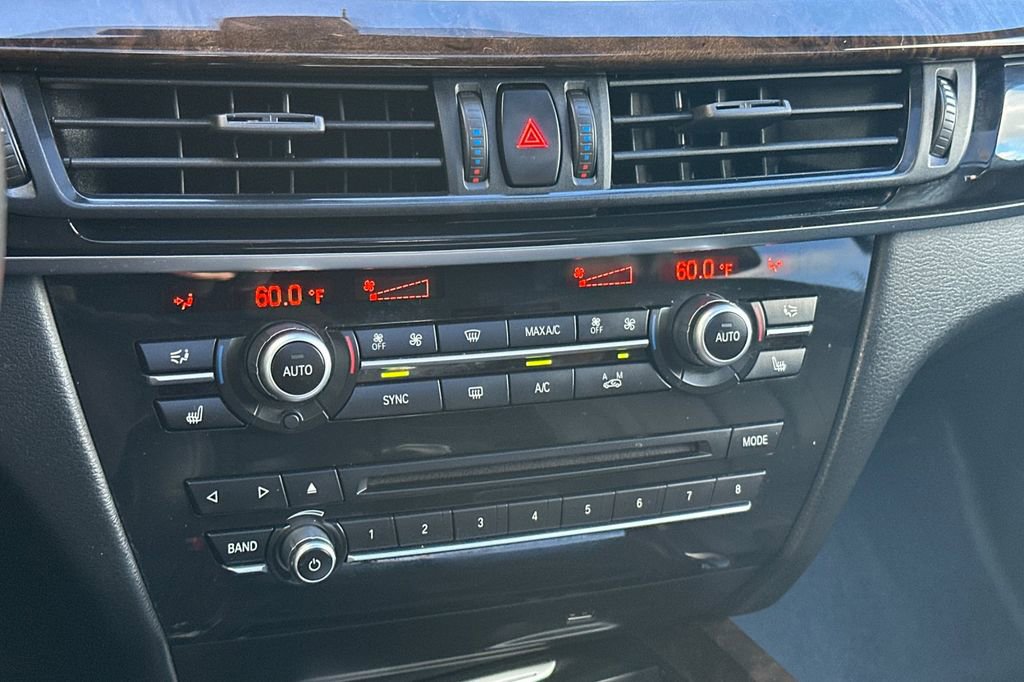 Used 2017 BMW X5 xDrive40e AWD/4WD image 23