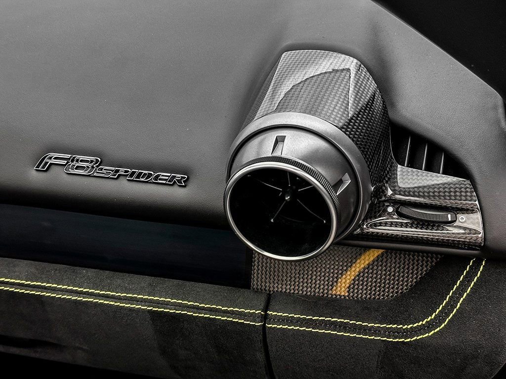 Certified 2022 Ferrari F8 Tributo image 18