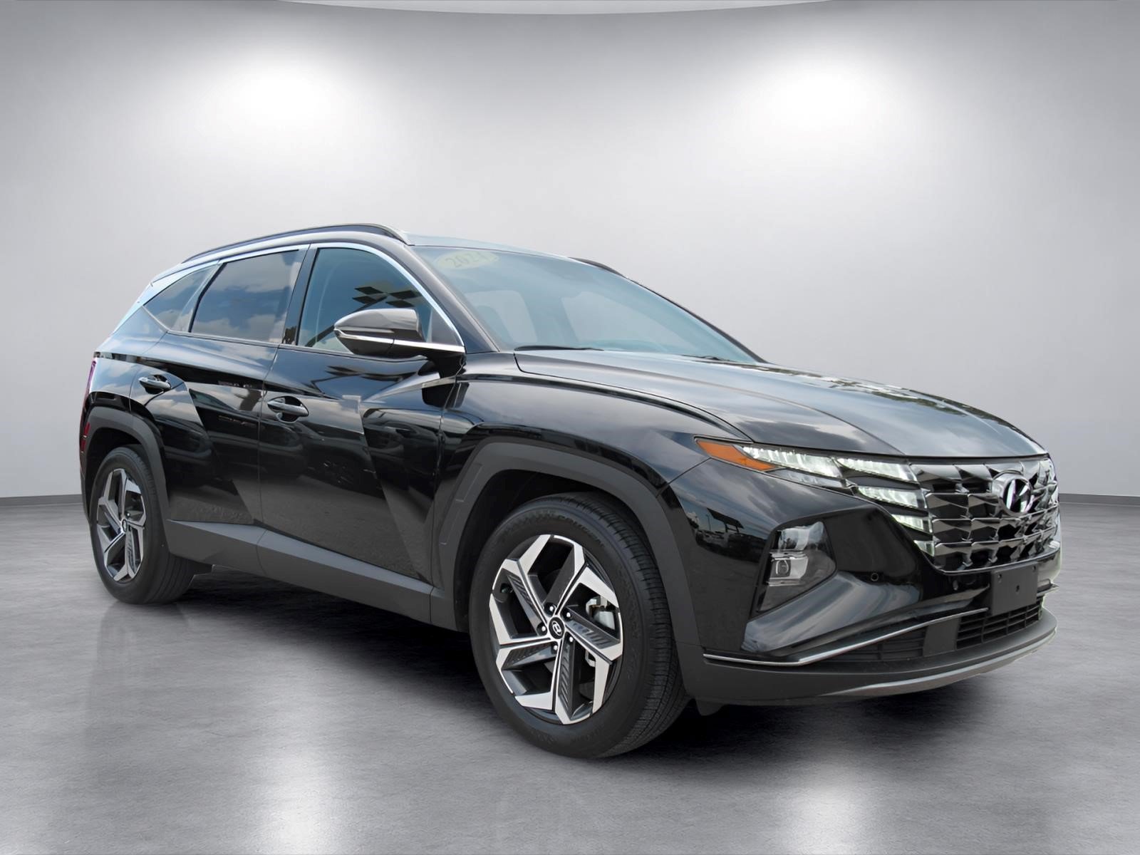 Used 2024 Hyundai Tucson Limited FWD image 1