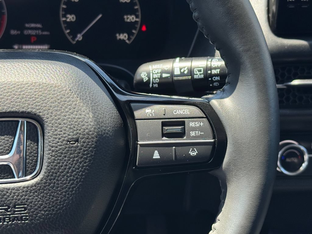 Used 2024 Honda HR-V EX-L image 11