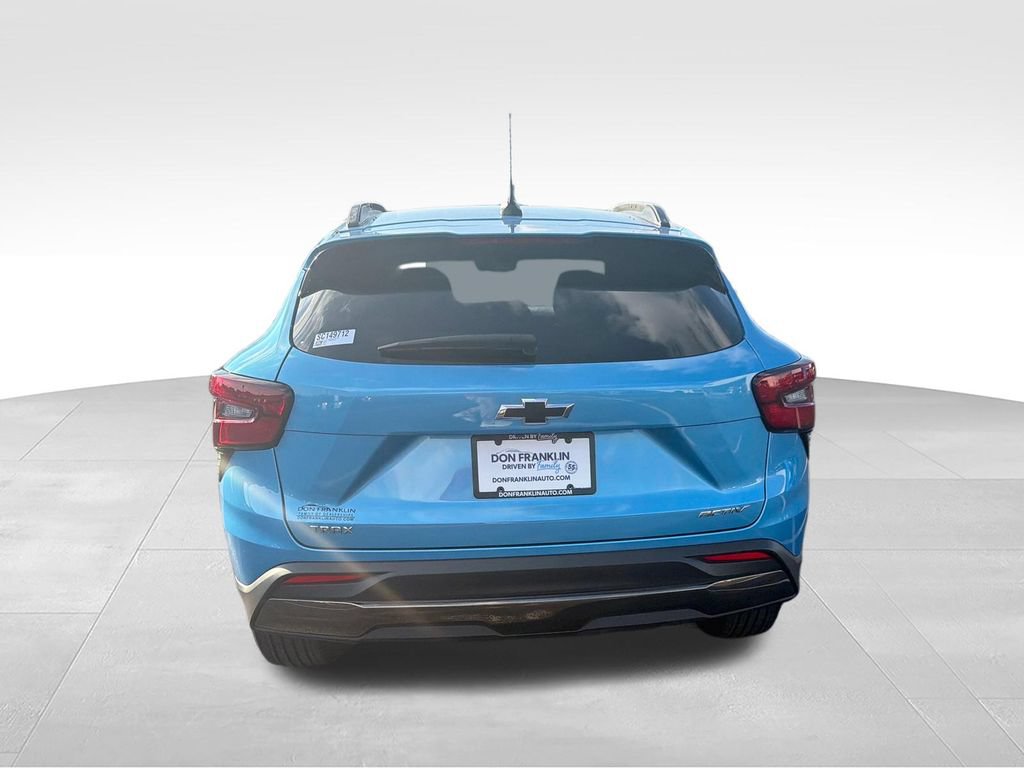 Used 2025 Chevrolet Trax ACTIV FWD image 4