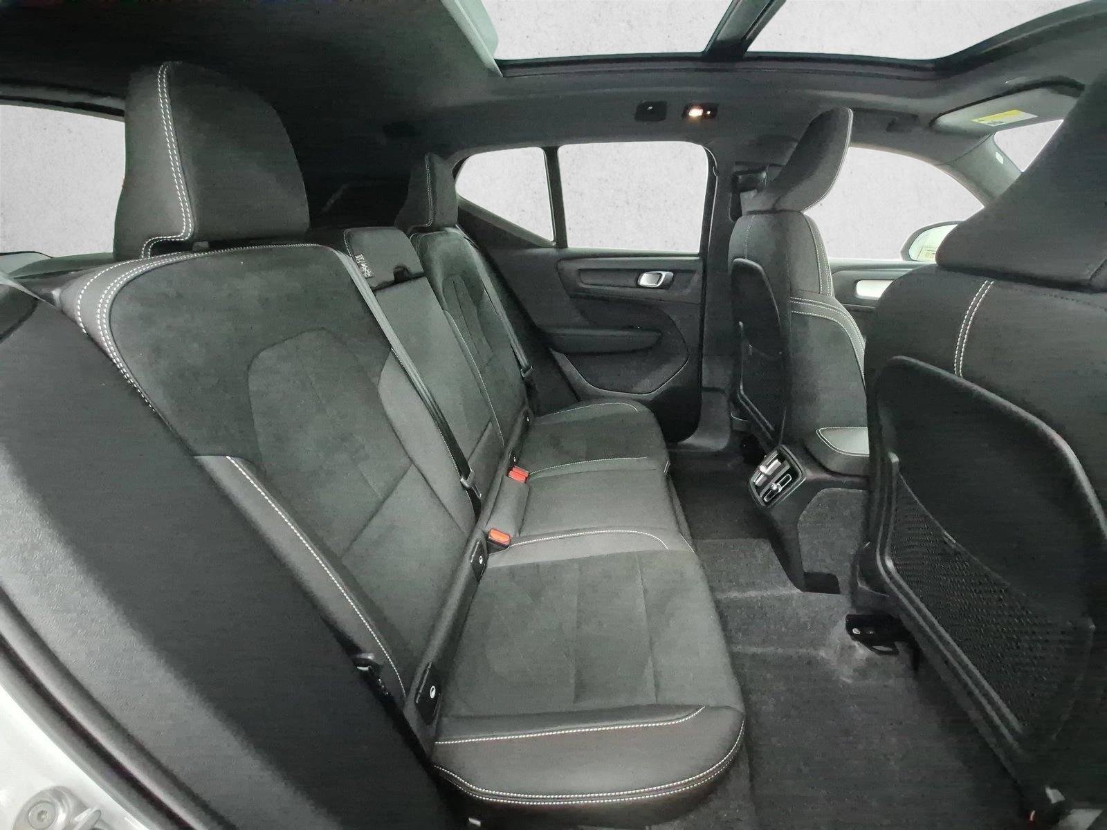Used 2026 Volvo XC40 B5 Ultra AWD/4WD image 24